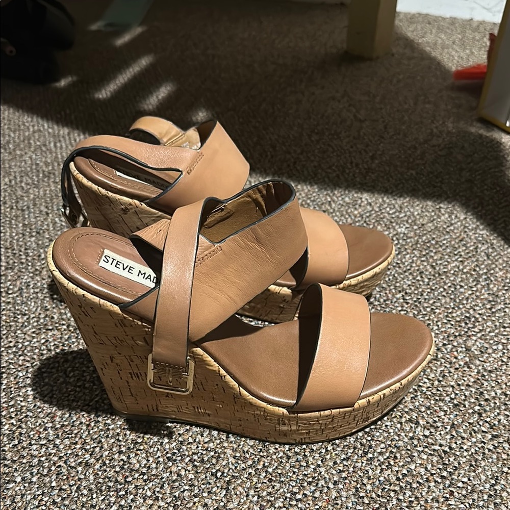 Steve Madden Tan Wedge Sandals